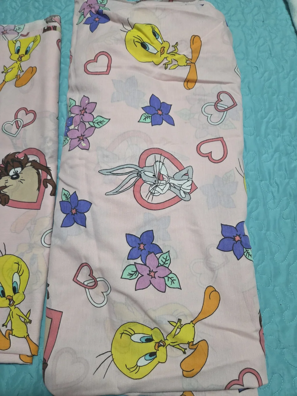 Vintage Tweety Cartoon Pink Bed Sheet Set - Looney Tunes Style